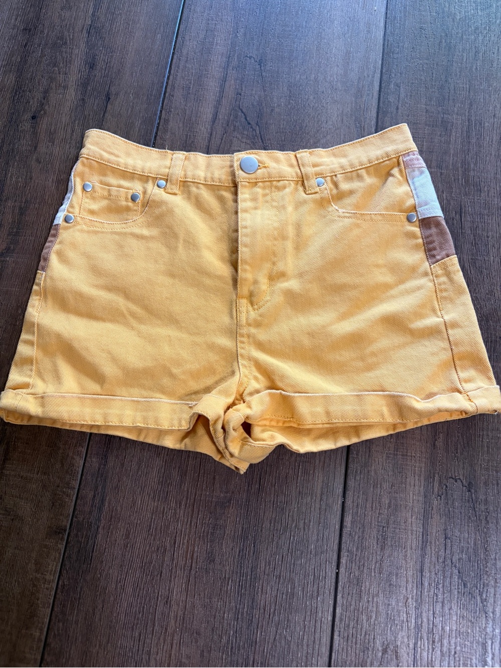 Originality High-Waisted Colorblock Sunset Denim Shorts Size L